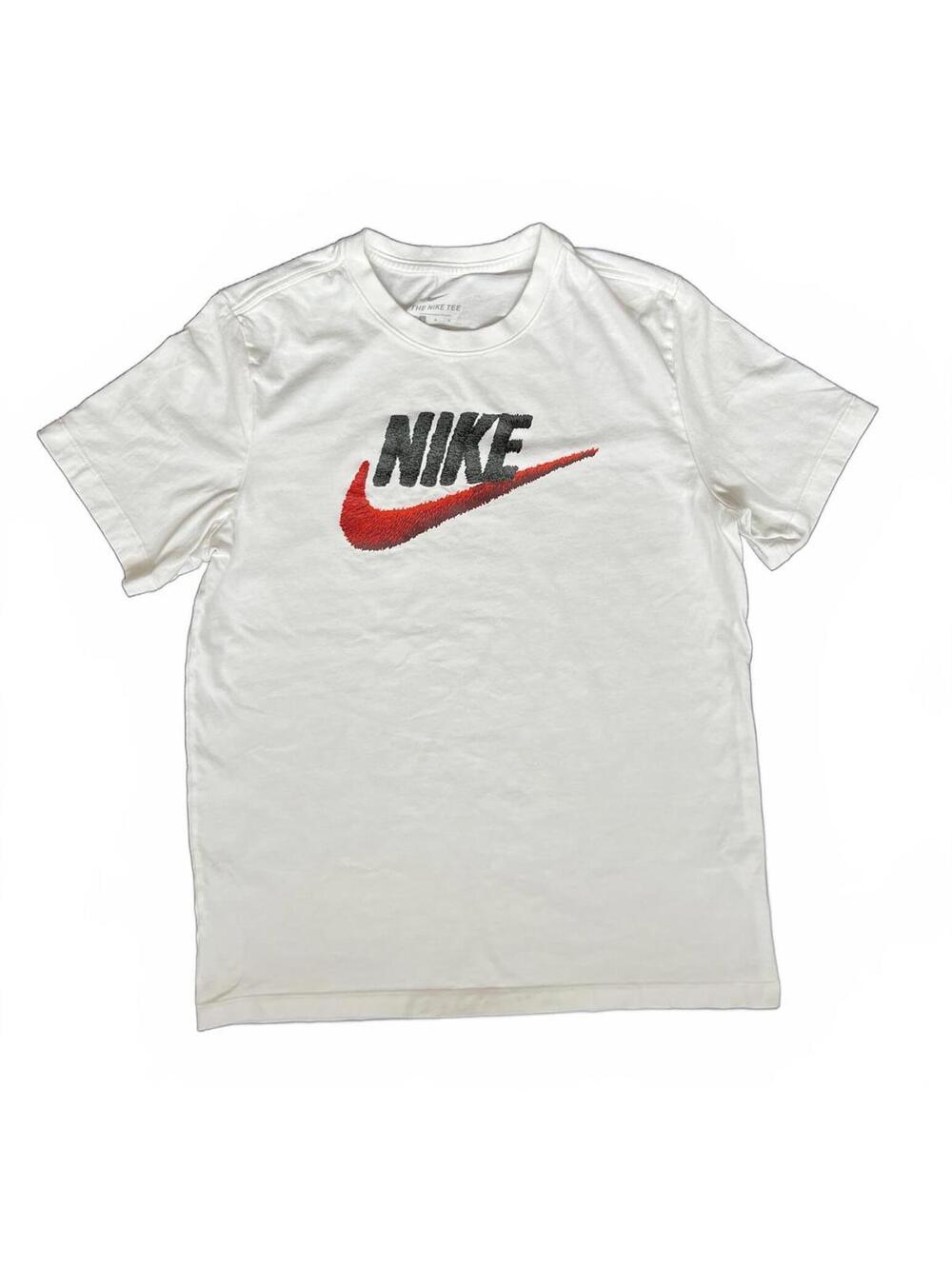 The Nike Tee